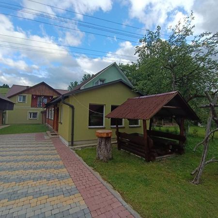 Рукавичка Пилипец Экстерьер фото