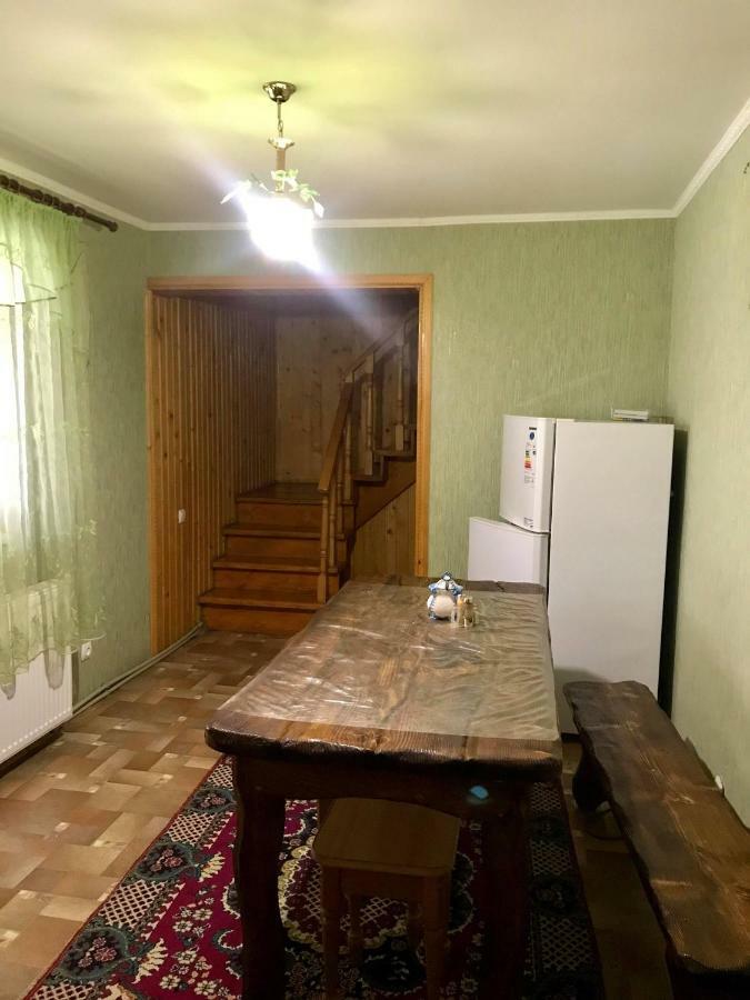 Рукавичка Пилипец Экстерьер фото